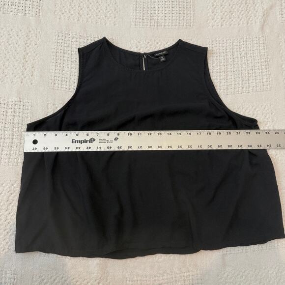 New Torrid Challis 0 sleeveless cropped shell top blouse TS 2795 - Picture 3 of 9
